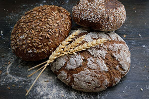 Werbe-Brotdosen bedrucken Sie bei laprinta Drei verschiedene Brot Sorten